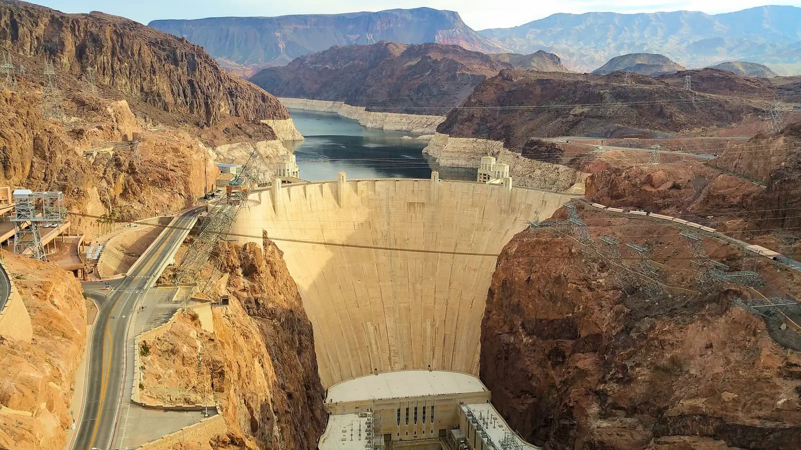 Hoover Dam, Arizona and Nevada - Things to See and Do