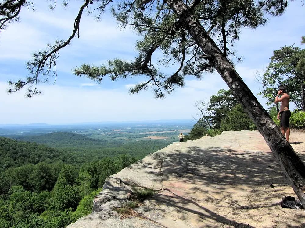 Raven Rocks, West Virginia - Things to See and Do